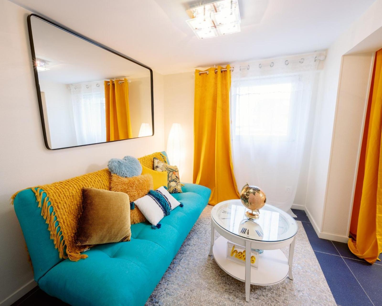 Apartment Sunny By Leslodgespa *